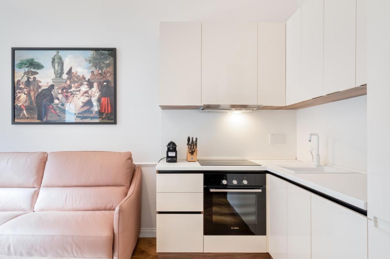 Buzzstays - Stylish Apartments Vatican Rome Downtown Extérieur photo